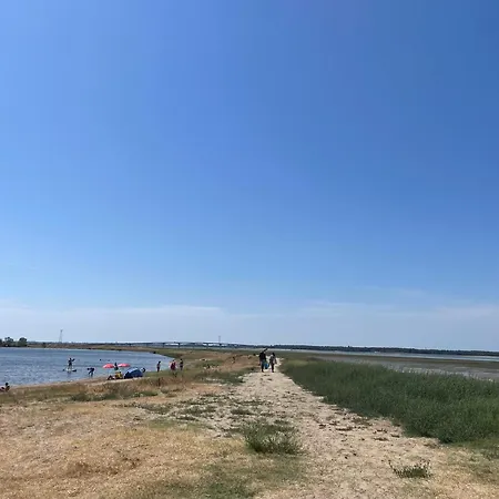 Familiale Proche De La * Marennes (Charente-Maritime)